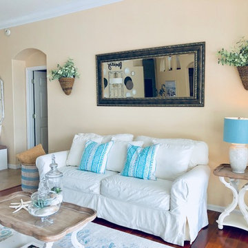Coastal Farmhouse Living & Dining