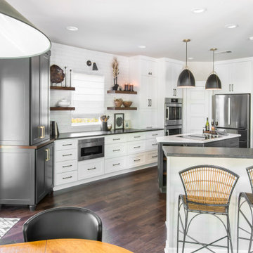 A Transitional Kitchen Makeover in Arlington