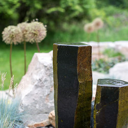 Modern Rustic Back Yard Remodel - Outdoor Fountains And Ponds