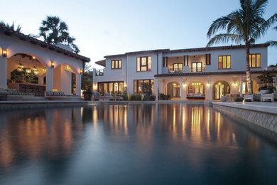 Tuscan pool photo in Miami