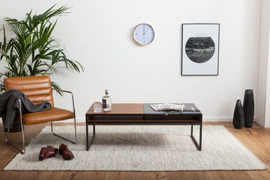 pult Coffee Table