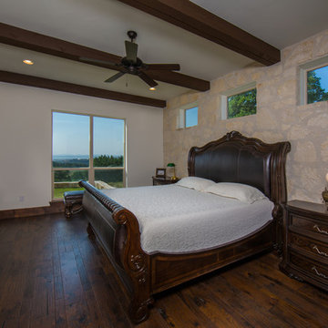 Hill Country living at Starling Pass