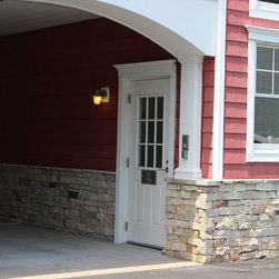 QuarryCut Stone - 60%Split Field 40%Split Grey - Ledge - Siding And Stone Veneer