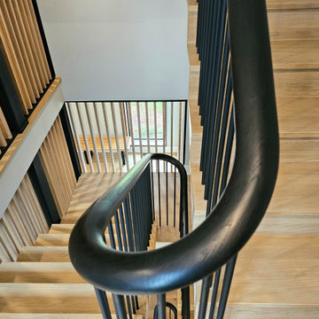Project #115 | Staircase with Continuous Rail System Without Newels
