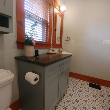 32nd Avenue Bathroom