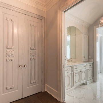 HEIGHTS BATHROOM