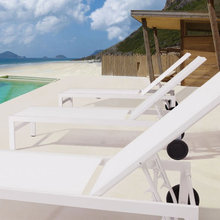 Outdoor Chaise