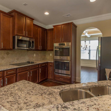 Annistown Meadows: Moon Beam Court Home