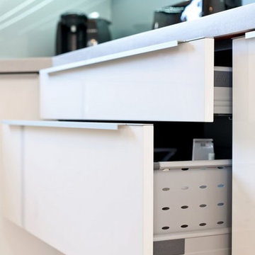 White High Gloss Kitchen