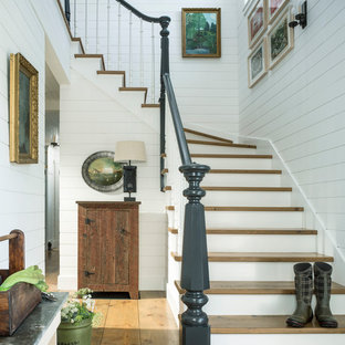 75 Beautiful Farmhouse Staircase Pictures Ideas Houzz