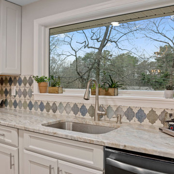 Split Foyer Kitchen/Dining/Family Room Renovation