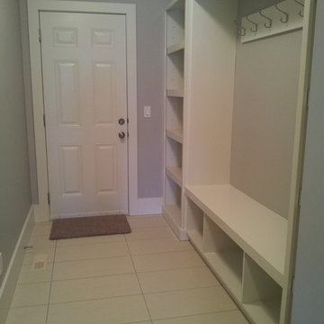 Hallway Mudroom in MDF