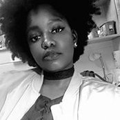 Nicole Oloos foto