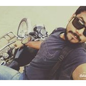 Manyu Bahmani's photo