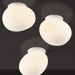 Greg Ceiling Lamp by Foscarini Lighting - Flush-mount Ceiling Lighting