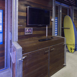 Tables & Desks - Storage Units & Cabinets