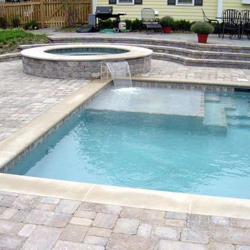 Barrington, IL Swimming Pool and Raised Hot Tub