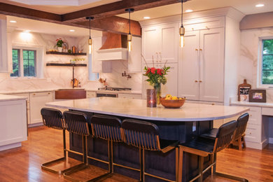 Mountain style kitchen photo in St Louis