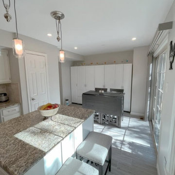 Light-Filled Kitchen and Breakfast Area