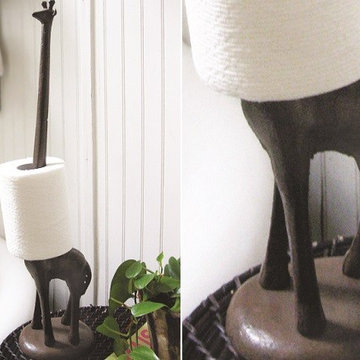 Giraffe Toilet Paper Holder