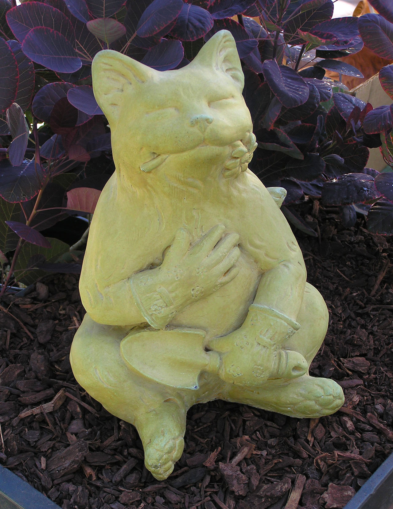 Gardening Cat Garden Statue - Contemporary - Garden Statues And Yard ...