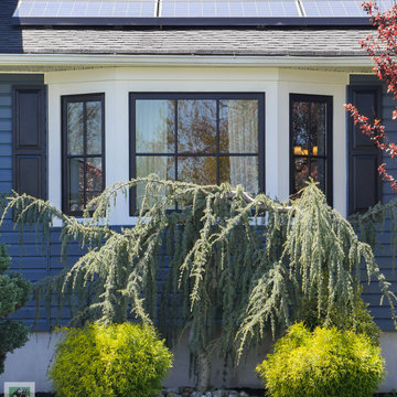 Terrific House with New Bay Window - Renewal by Andersen New Jersey / New York C