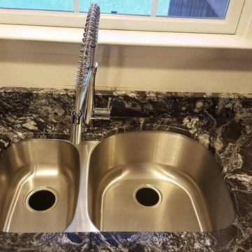 Silver Wave Granite By Granite Vision