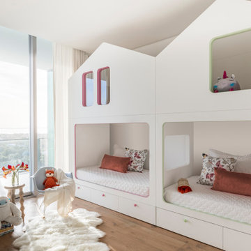 Key Biscayne Penthouse | Children's Room