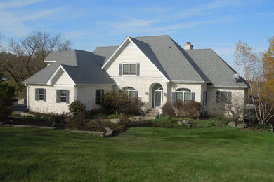 Inspiration for a timeless exterior home remodel in Chicago
