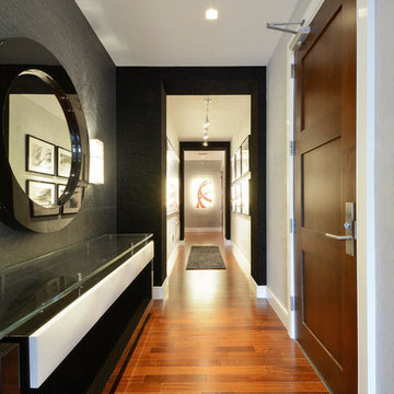 Four Seasons Residence Foyer Hall