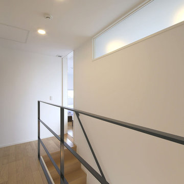 中庭を囲む高気密高断熱住宅・T-HOUSE morioka 階段ホール