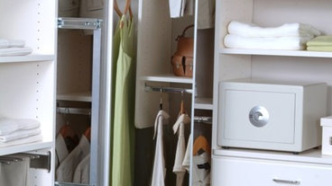 Linen Closet Organization - Chicagoland Custom Closets