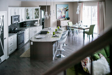 Kitchen - contemporary kitchen idea in Other