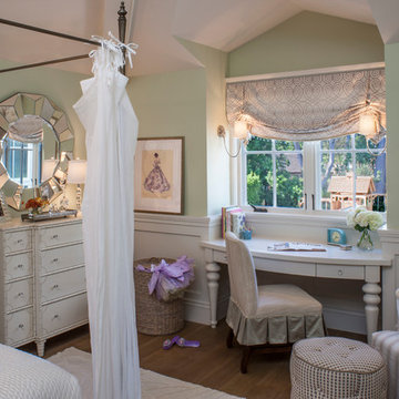 Beach Style Bedroom