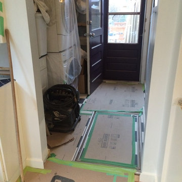 Penticton Reno, Bath room & Kitchen & Garage