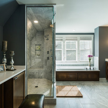 Urban Lake Cottage