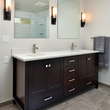 Master Bath - His & Hers