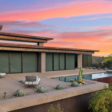 Desert Seclusion