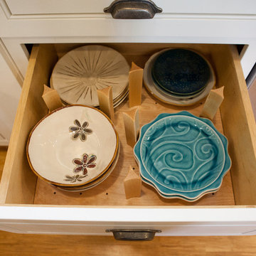 Kraftmaid Kitchen - Mixed Color Countertop