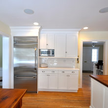 Kitchens light floor, light cabinets