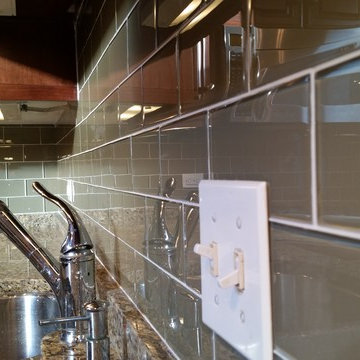 Glass Tile Backsplash - extremely popular nowadays. N Hermitage Ave., Chicago