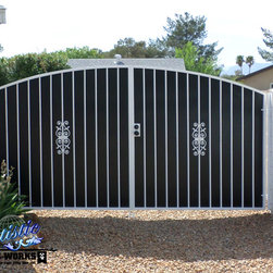 Econoline Driveway Gate - Home Fencing And Gates