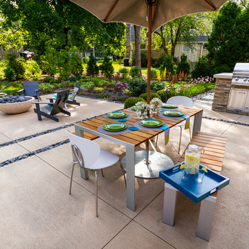 Contemporary Patio