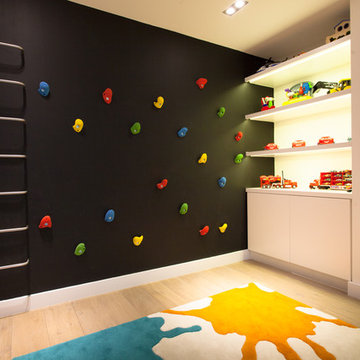 Holland Park, Kid's Room