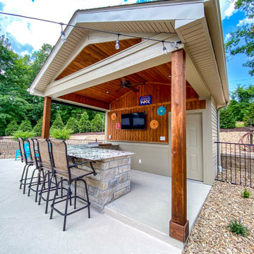 Pool House and Screen Room Area