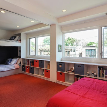 Waveland Avenue House