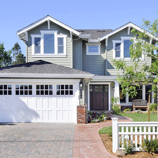 サンフランシスコのトラディショナルスタイルのおしゃれな家の外観 (木材サイディング) の写真