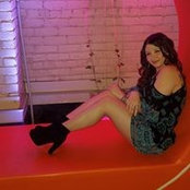 Laura Henrys foto