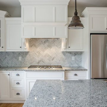 #7413 Beaded Inset Kitchen: Painted Dove White
