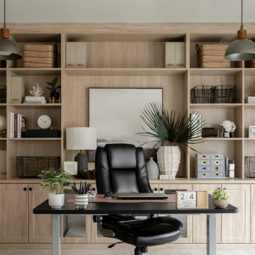 Redmond Bonus Room → Custom Home Office
